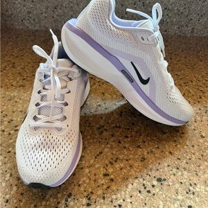 Women’s Nike Air Winflo 11